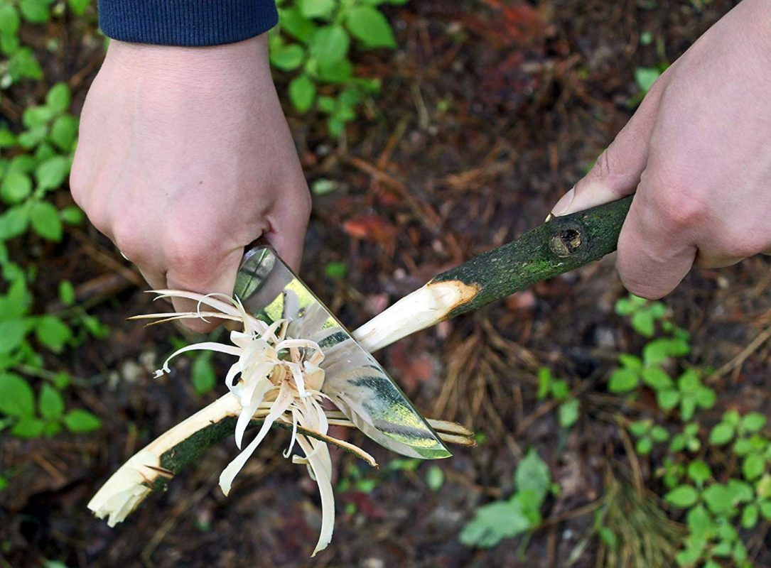 Why Best Bushcraft Knife is important in Wilderness