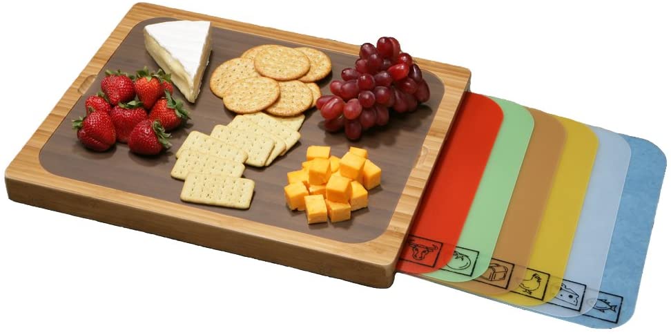 Seville Classics Easy-to-Clean Bamboo Cutting Board