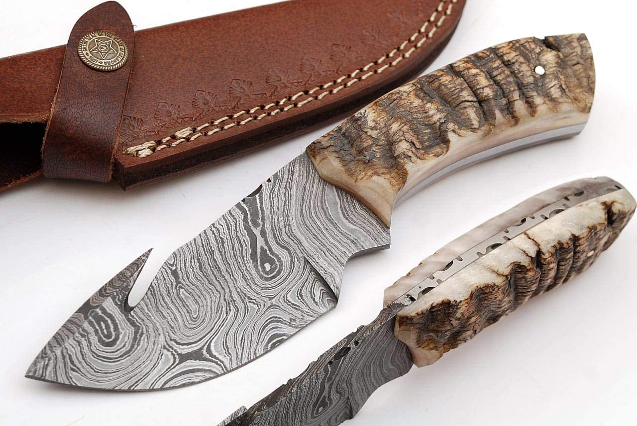 SharpWorld Beautiful Damascus Gut Hook Knife
