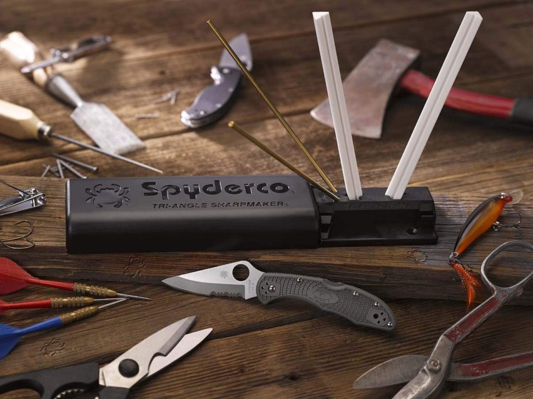 The Spyderco Sharpmaker