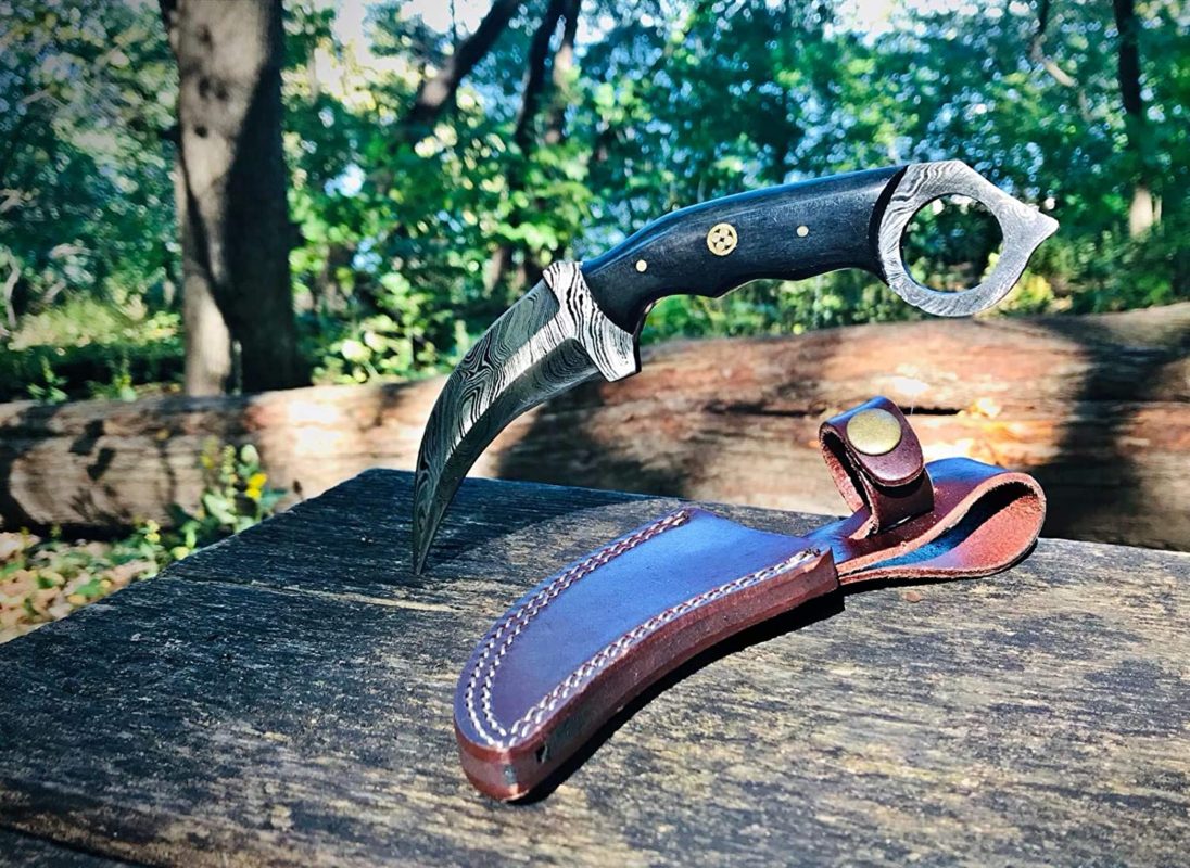 What to View for When Buying a Double Bladed Karambit