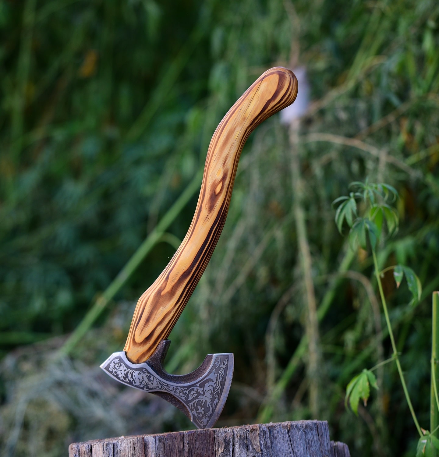 High Carbon Viking Forged Hatchet Axe High Carbon Viking Forged Hatchet Axe