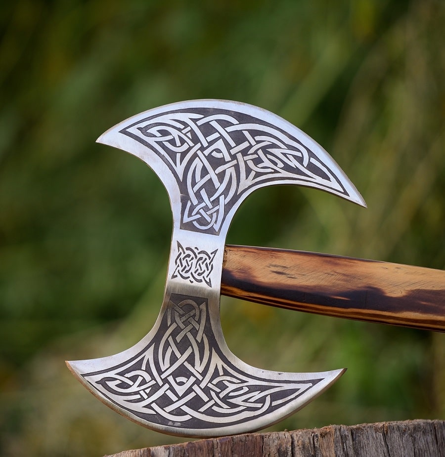 HANDMADE AXE BLADE ETCHING HANDMADE AXE BLADE ETCHING