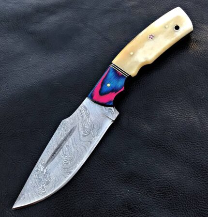 Handmade Damascus Steel Skinning Hunting Knife